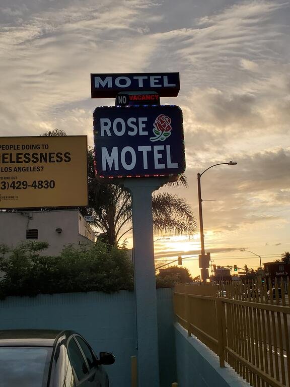Rose motel Orlando Tourists