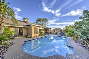 Scottsdale House W/ Private Pool & Hot Tub!
