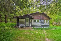 Secluded Family Cabin Less Than 1Mi to Lake Michigan