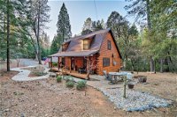 Secluded Log Cabin Studio Apt in Grass Valley