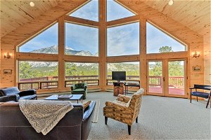 Secluded Nathrop Chalet With Mtn Views & 17 Acres!