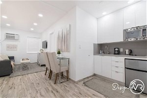 STYLISH 1 BEDROOM APT WITH A MASTER SUITE UNIT # 5