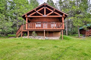 Trego Cabin With Mtn Views, Easy Access To Lake