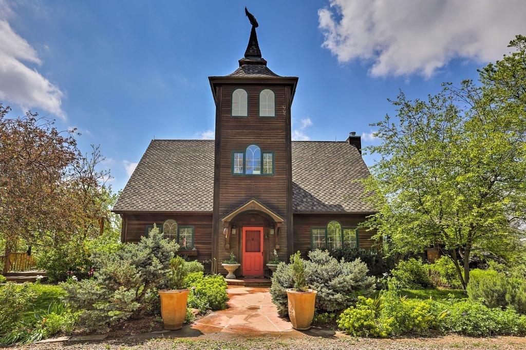 Upscale Boulder Area Home on 40-Acre Working Farm Orlando Tourists