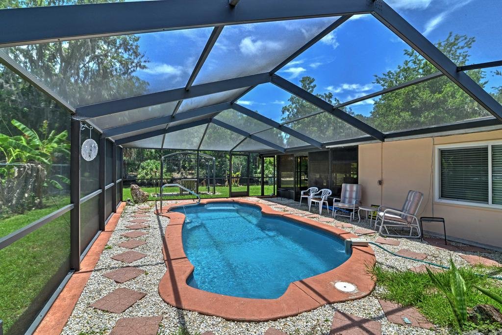 Waterfront Crystal River House with Screened-in Pool Orlando Tourists