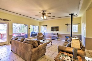 Waterfront Granbury Home With 3 Decks And Lake Access!