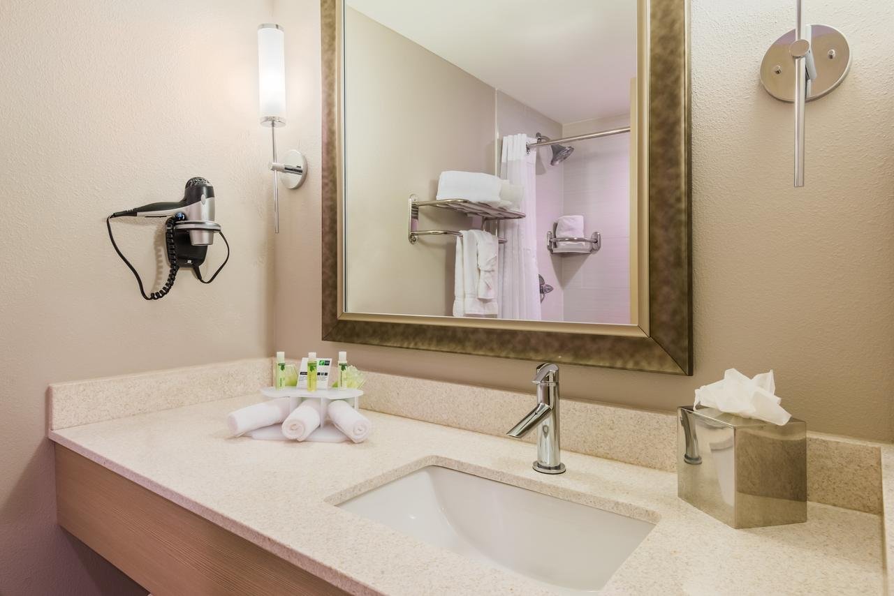 Holiday Inn Express Fairhope - Point Clear - Accommodation Florida