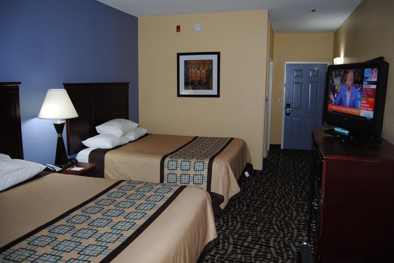 Days Inn & Suites By Wyndham Prattville-Montgomery - Accommodation Dallas