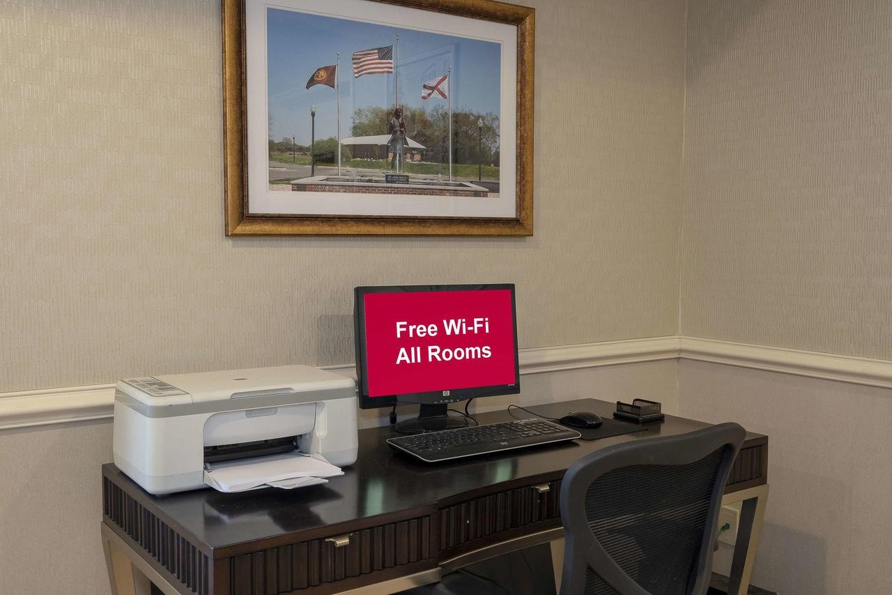 Red Roof Inn & Suites Dothan - Accommodation Florida