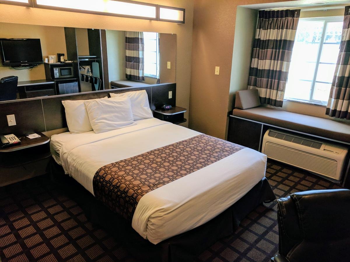 Microtel Inn And Suites Montgomery - Accommodation Texas 8