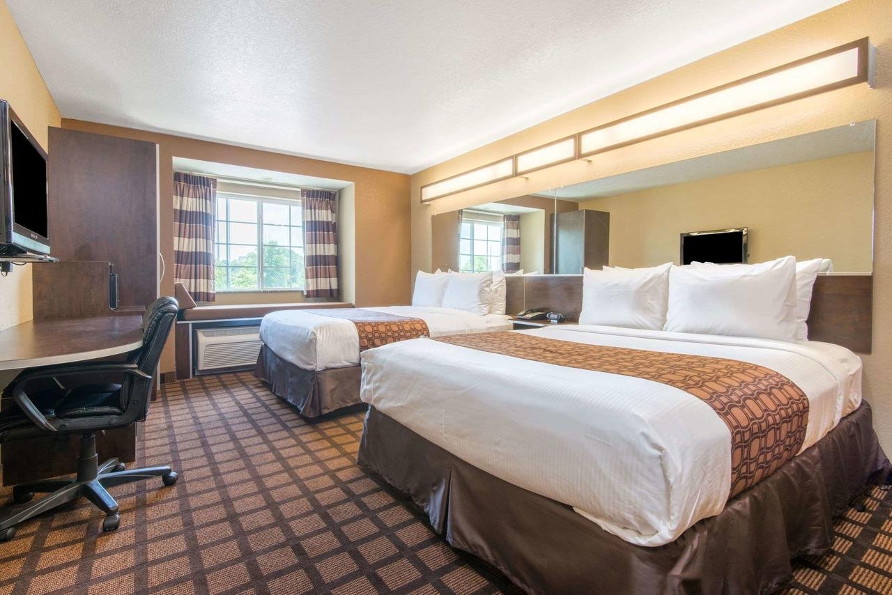 Microtel Inn And Suites Montgomery - Accommodation Texas 19