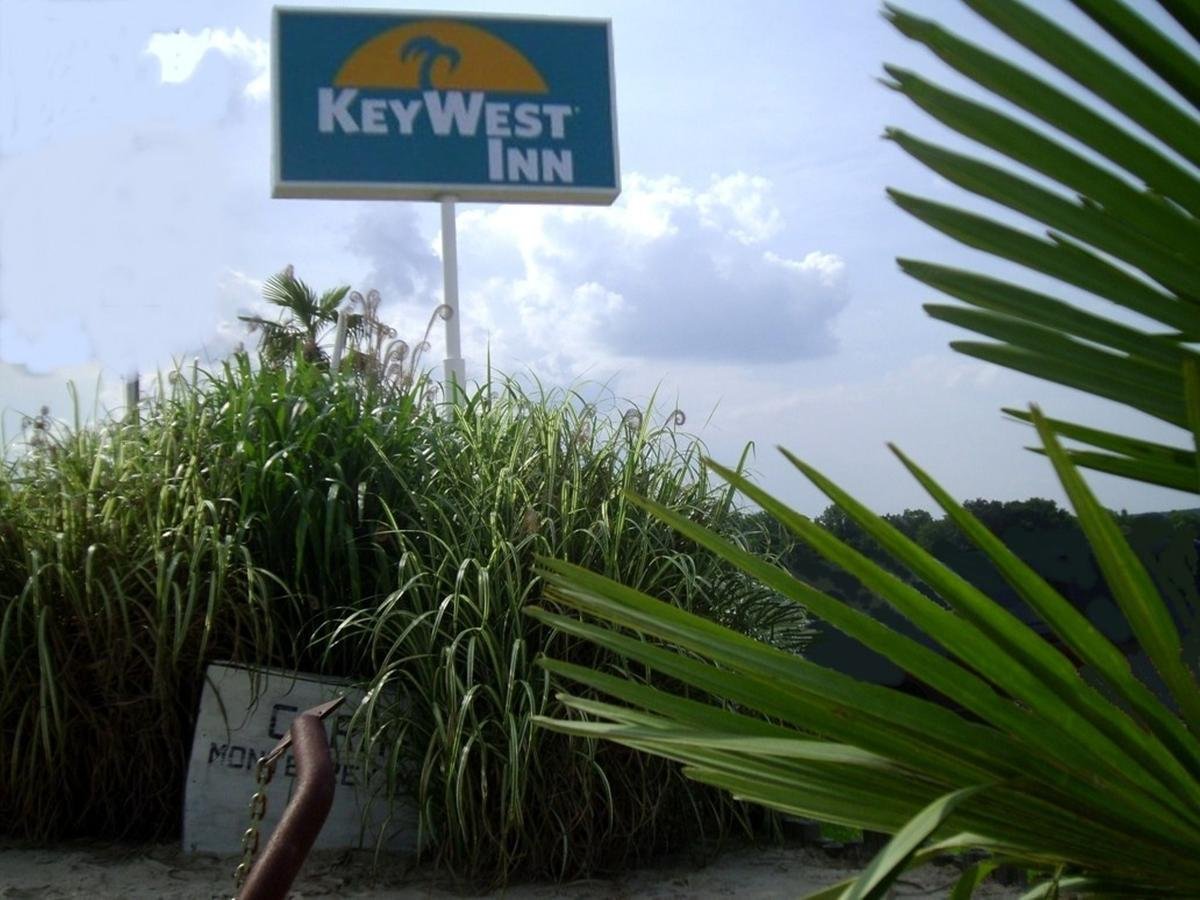 Key West Inn Of Hamilton - Accommodation Florida