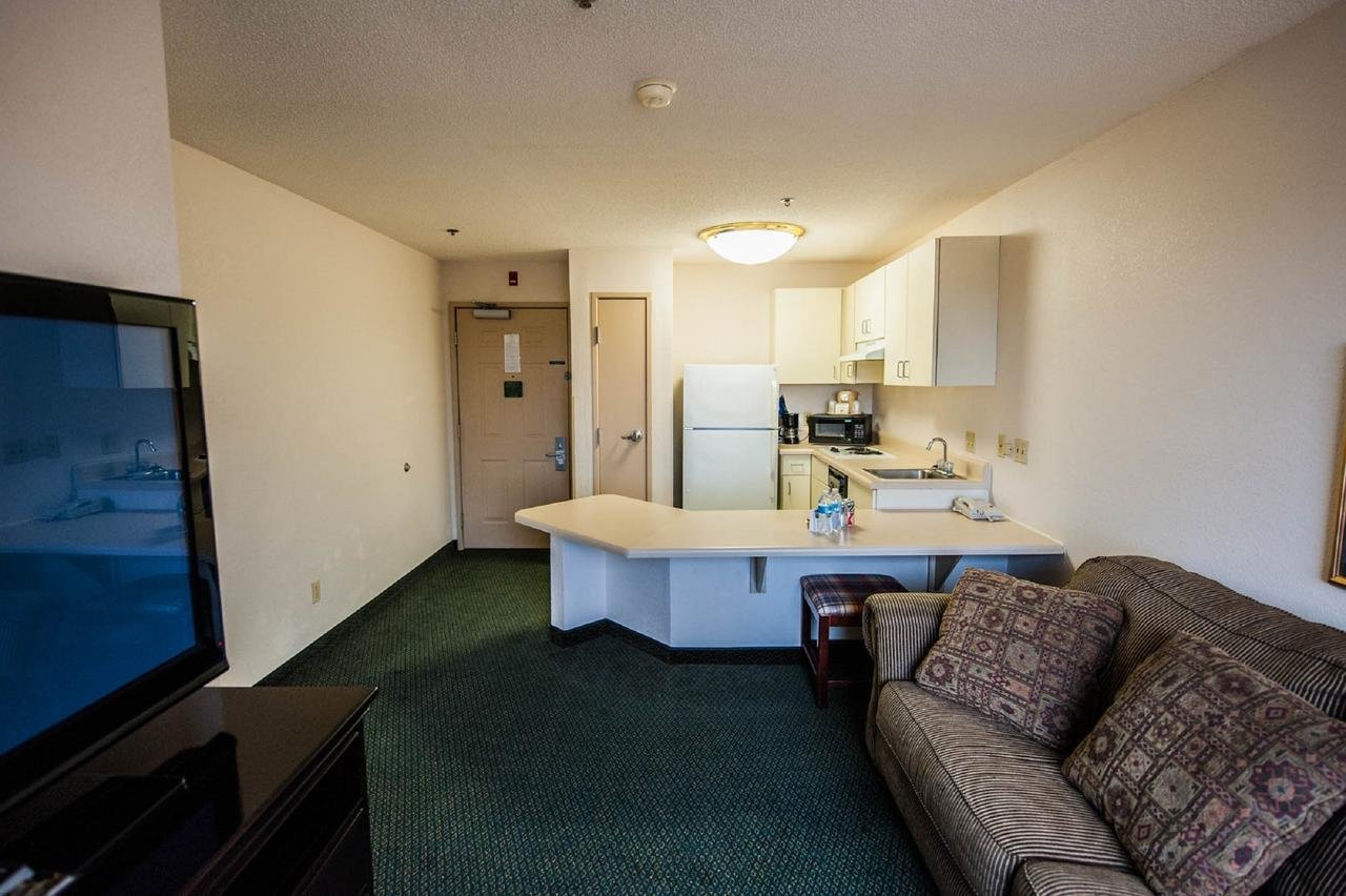 Greystone Inn & Suites - Accommodation Texas 18