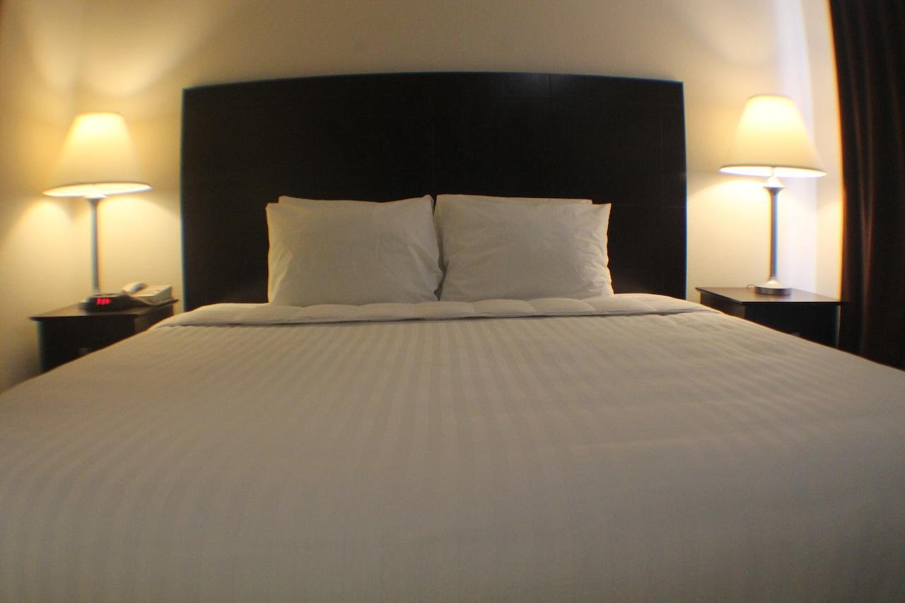 Greystone Inn & Suites - Accommodation Dallas