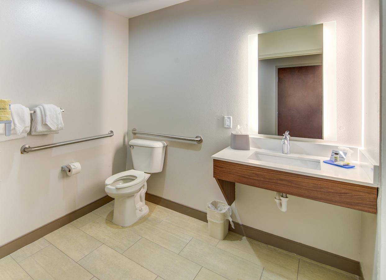 Holiday Inn Express Hotel & Suites Foley - Accommodation Dallas
