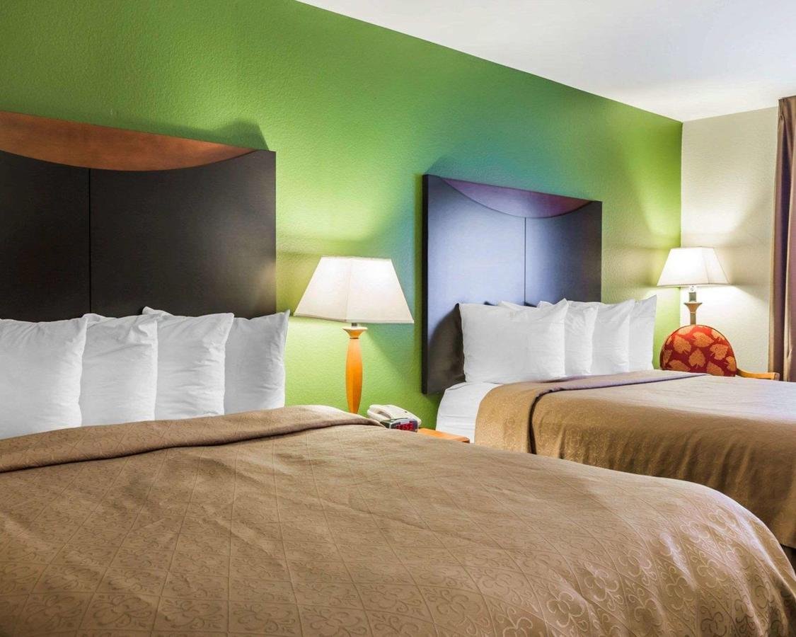 Quality Inn & Suites Birmingham - Highway 280 - Accommodation Texas 12