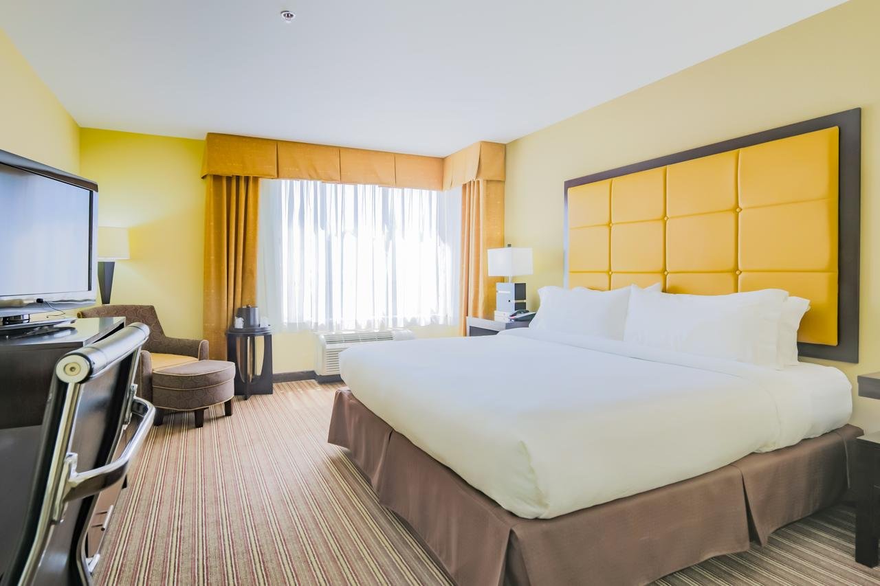 Holiday Inn Mobile Airport - Accommodation Dallas 9