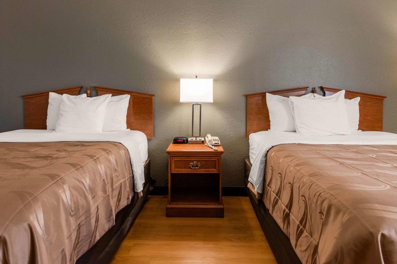 Quality Inn Valley - West Point - Accommodation Texas 4