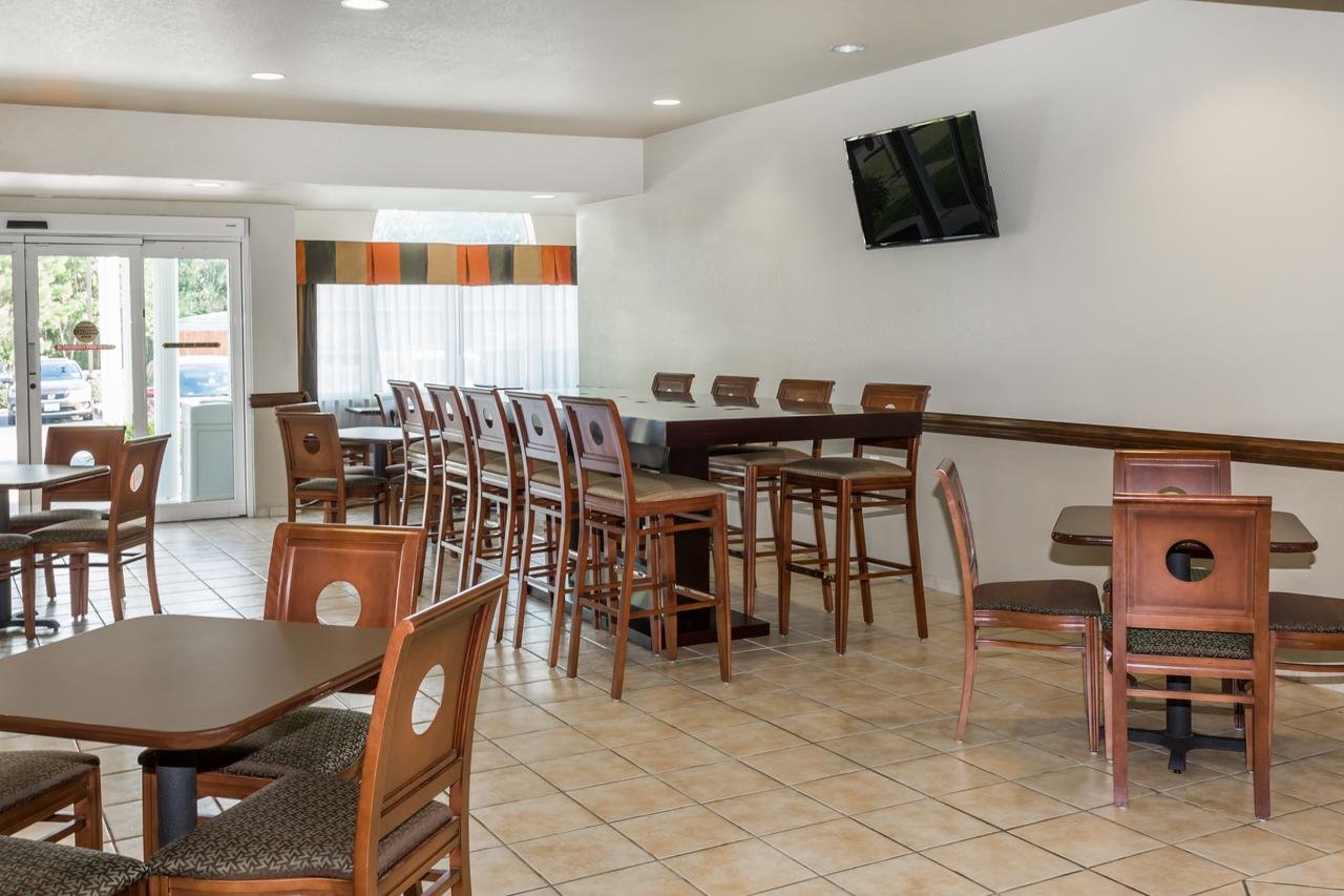 Microtel Inn & Suites By Wyndham Gulf Shores - Accommodation Florida