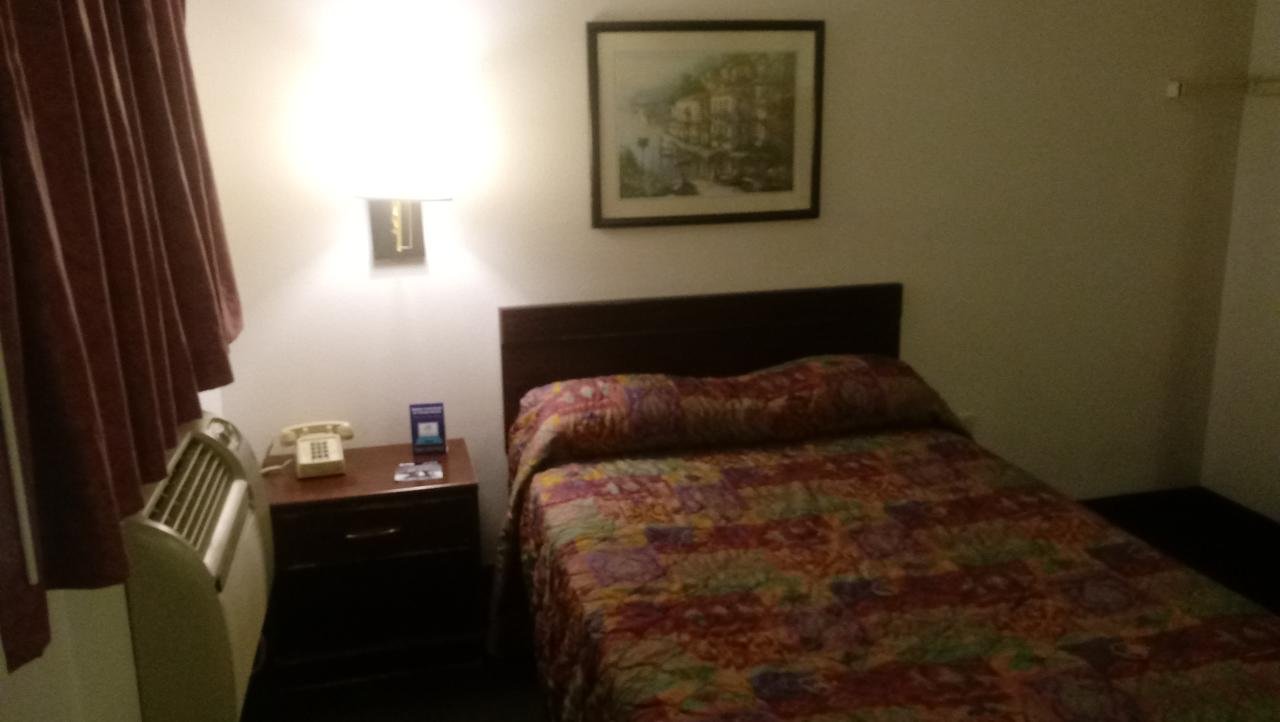 InTown Suites Extended Stay Birmingham AL - Huffman Road - Accommodation Florida