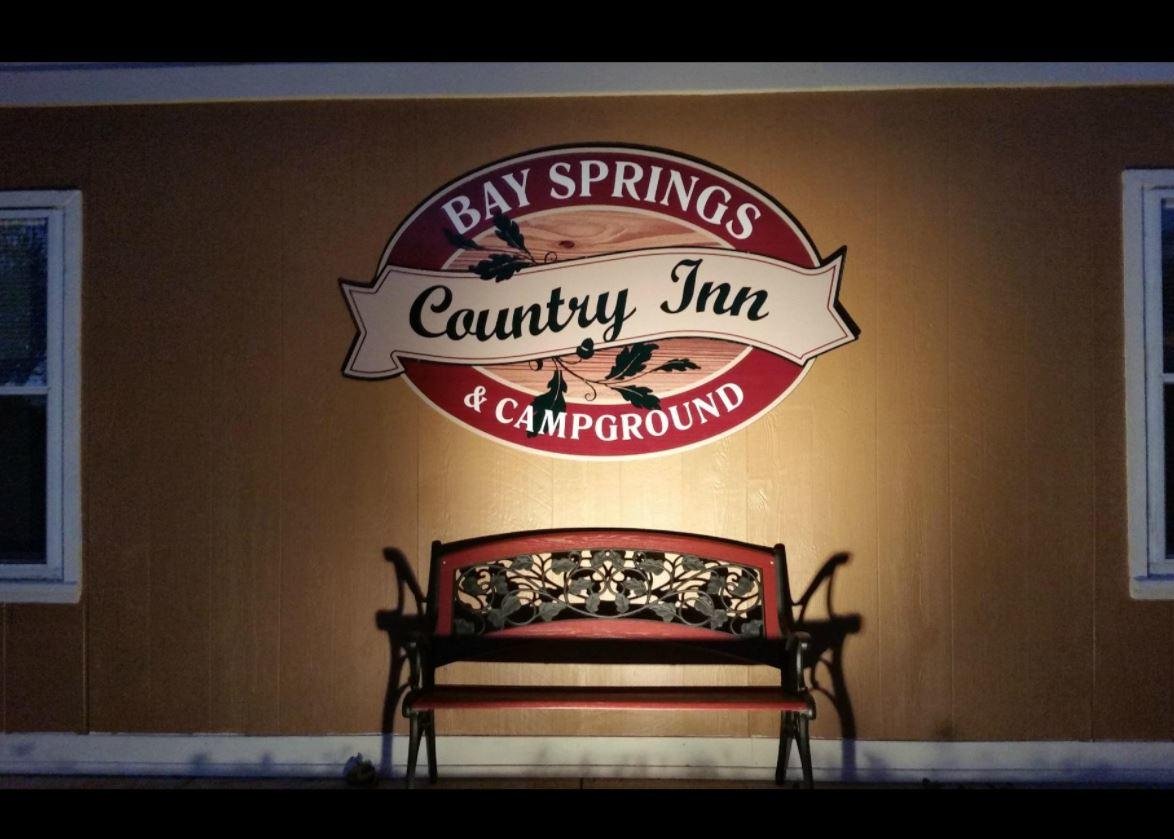 Bay Springs Country Inn & Marina - Accommodation Florida