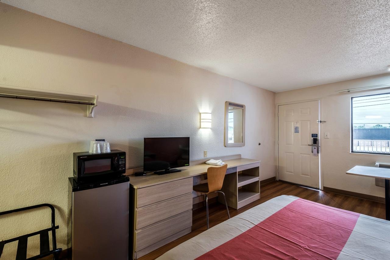 Motel 6 Anniston - Accommodation Texas 16