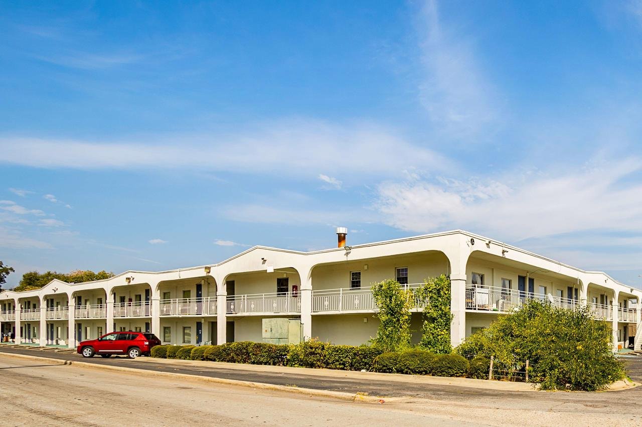 Motel 6 Decatur - Accommodation Florida