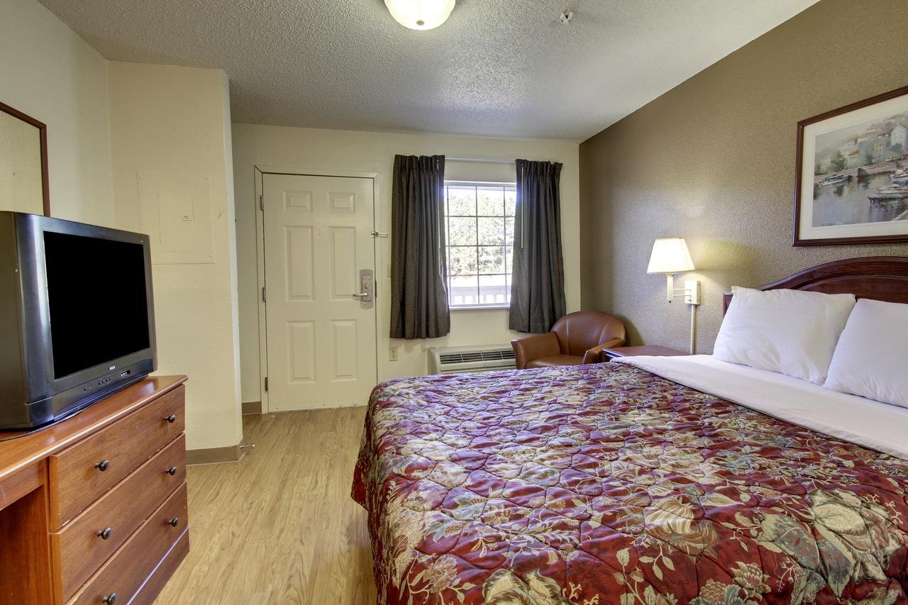 InTown Suites Extended Stay Birmingham/ Lakeshore Pkwy - Accommodation Texas 3