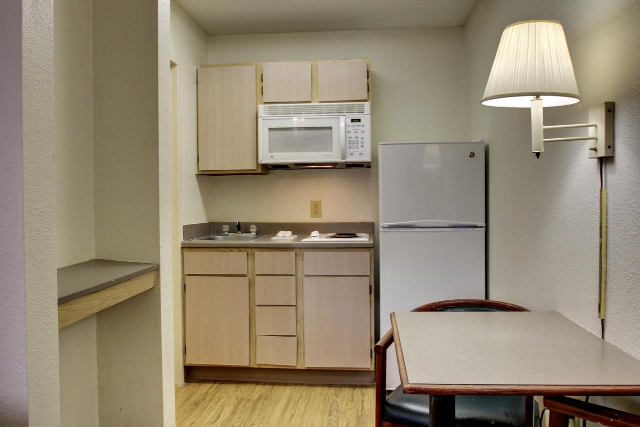 InTown Suites Extended Stay Birmingham/ Lakeshore Pkwy - Accommodation Florida