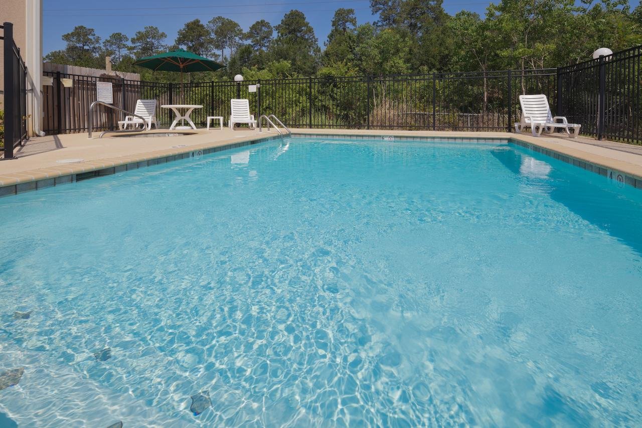 Country Inn & Suites By Radisson, Saraland, AL - Accommodation Florida