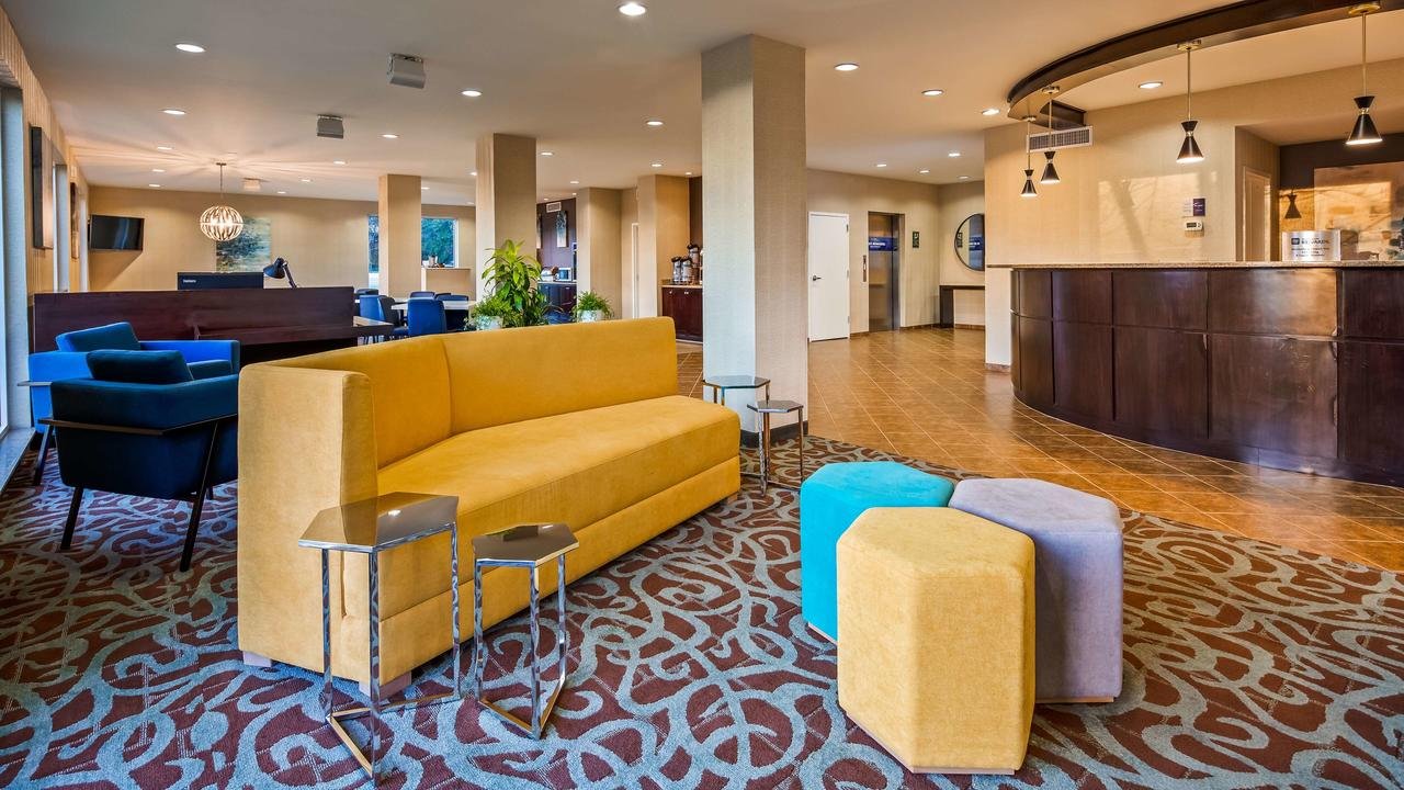 Best Western Dothan Inn & Suites - Accommodation Dallas