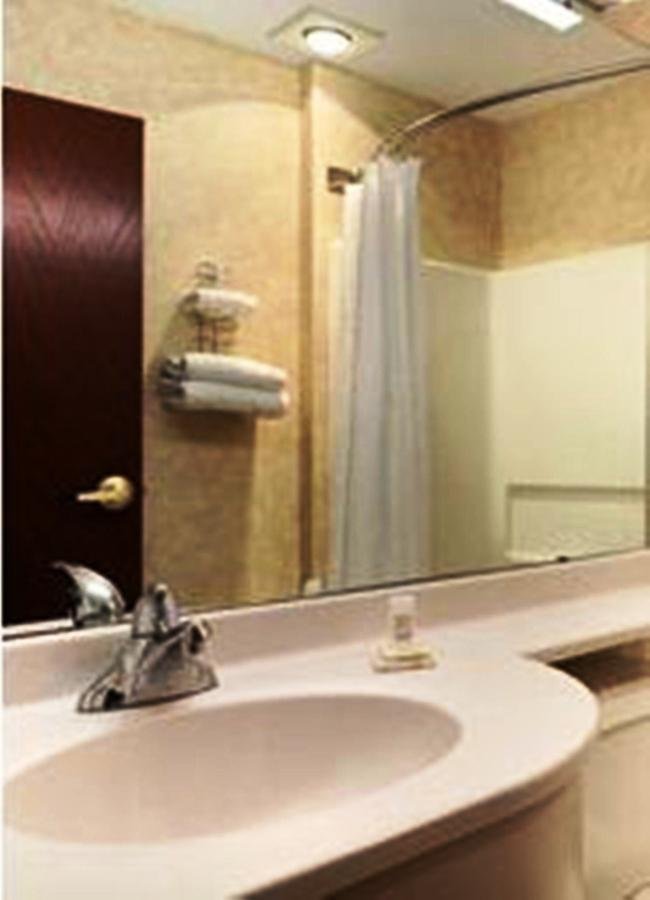 Microtel Inn & Suites By Wyndham - Accommodation Dallas