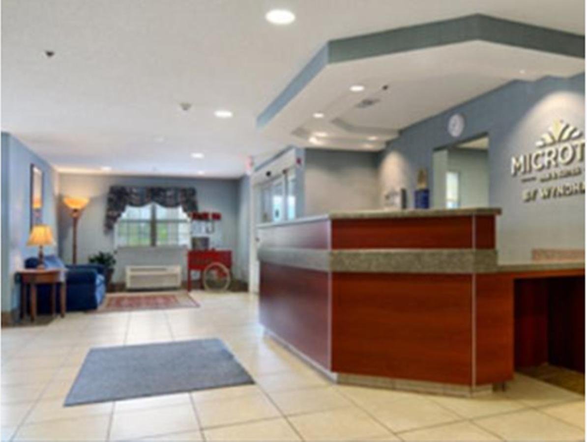 Microtel Inn & Suites By Wyndham Gardendale - Accommodation Dallas