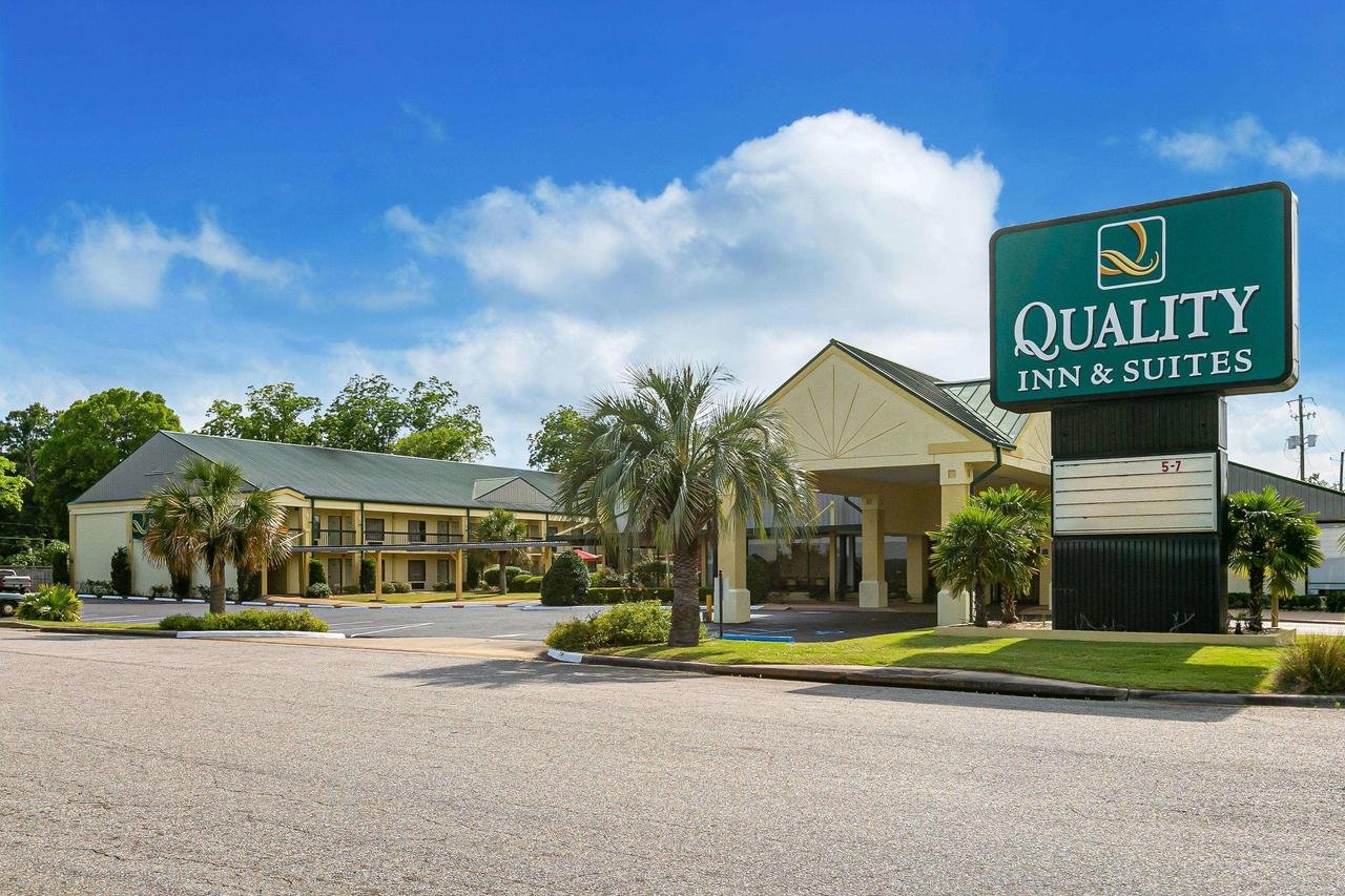 Quality Inn & Suites Eufaula - Accommodation Dallas