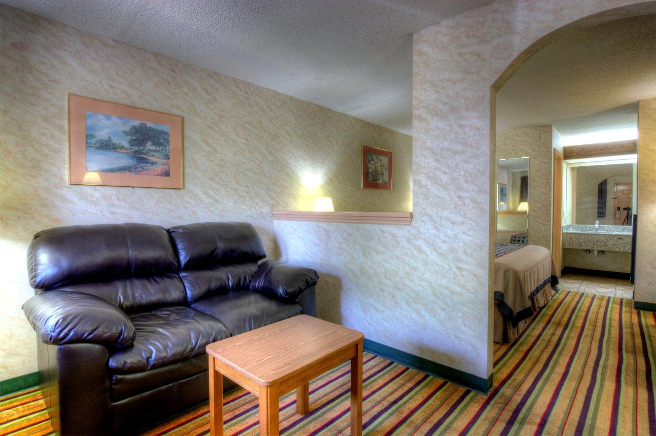 Travel Inn - Athens - Accommodation Texas 30