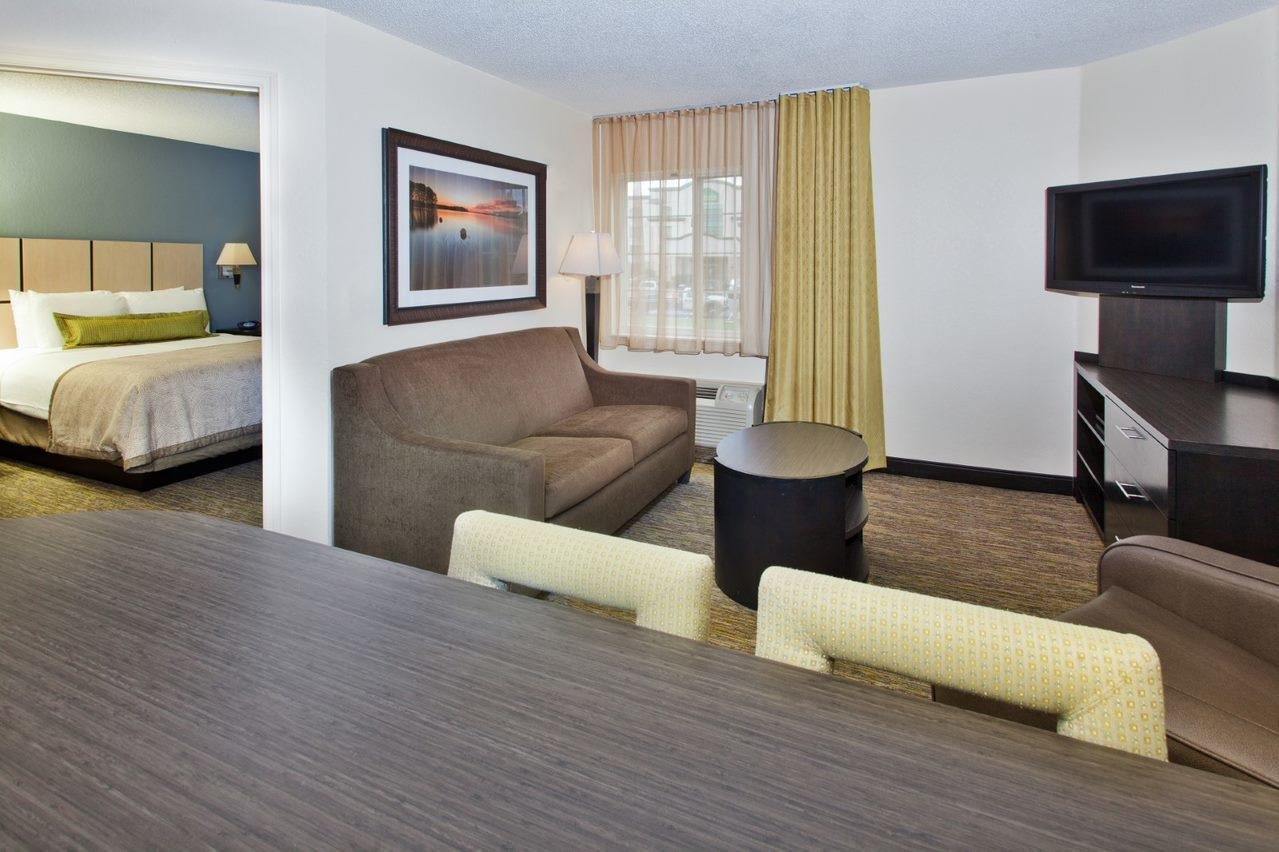 Candlewood Suites Huntsville - Accommodation Dallas