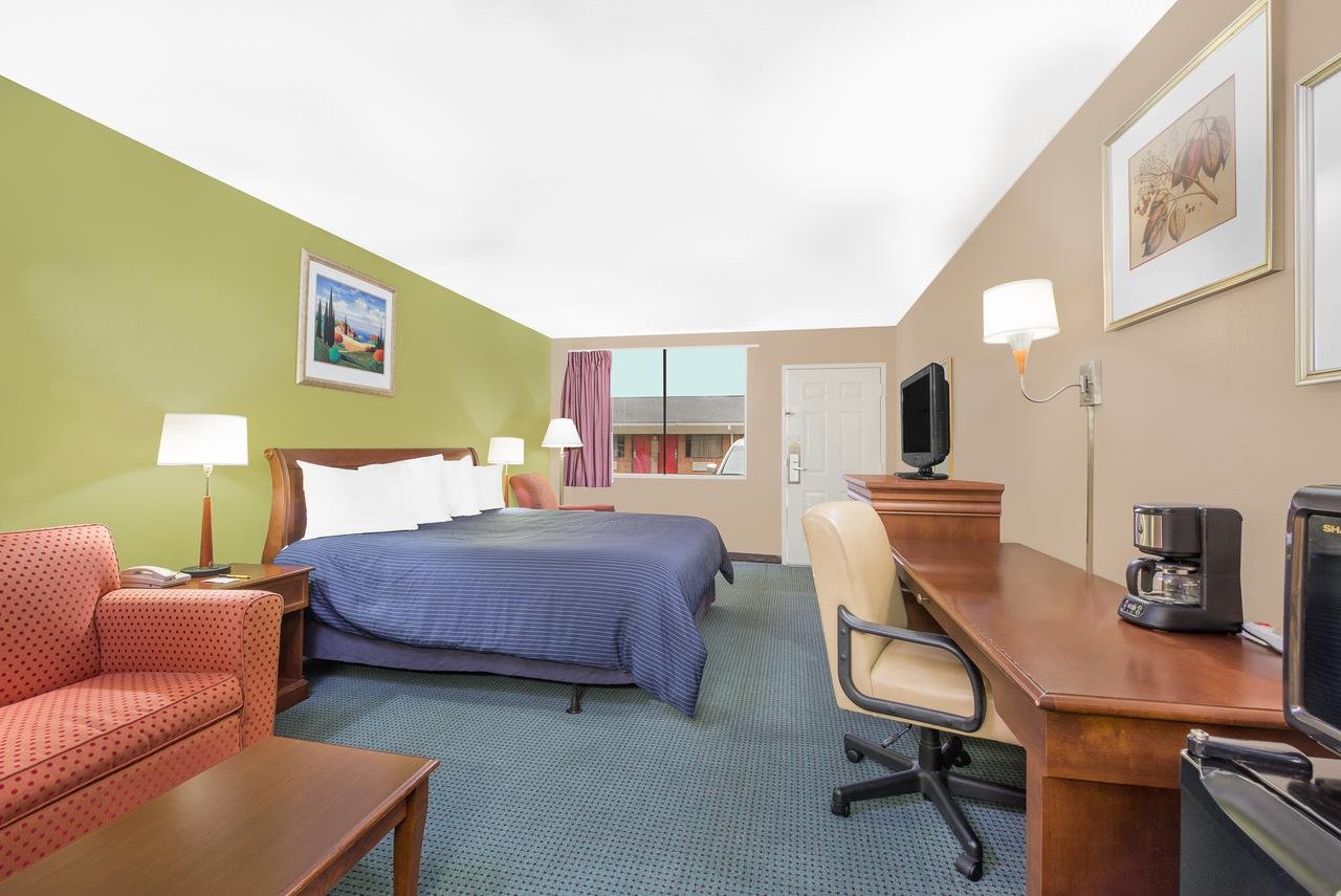 Hotel Express Anniston/Oxford - Accommodation Texas 4