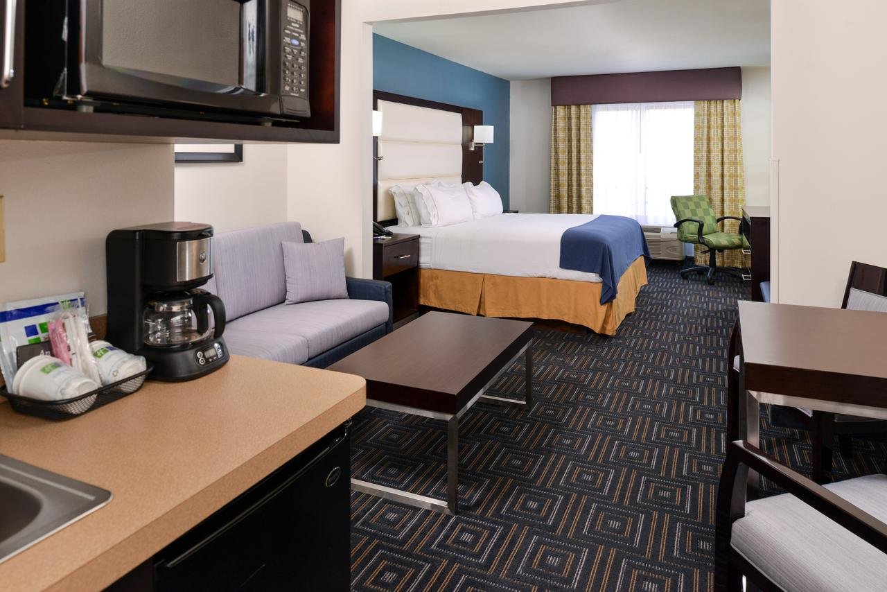 Holiday Inn Express Hotel & Suites Bessemer - thumb 21