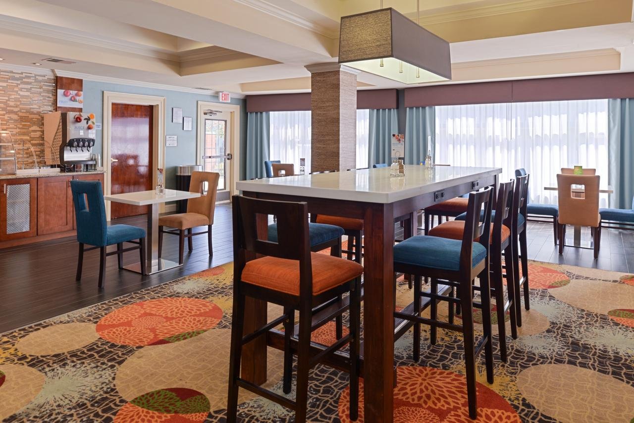 Holiday Inn Express Hotel & Suites Bessemer - Accommodation Texas 17