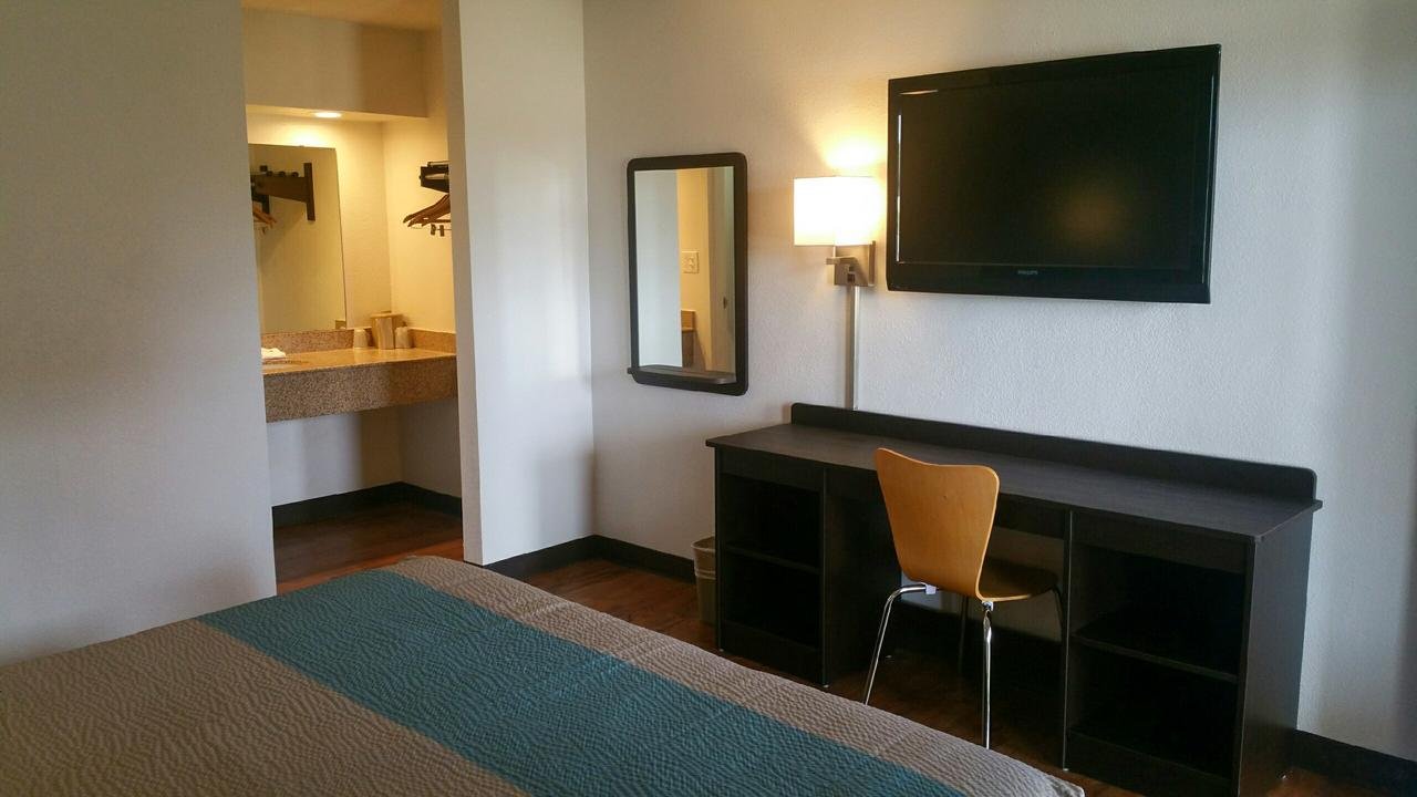 Motel 6 Hamilton AL - Accommodation Dallas