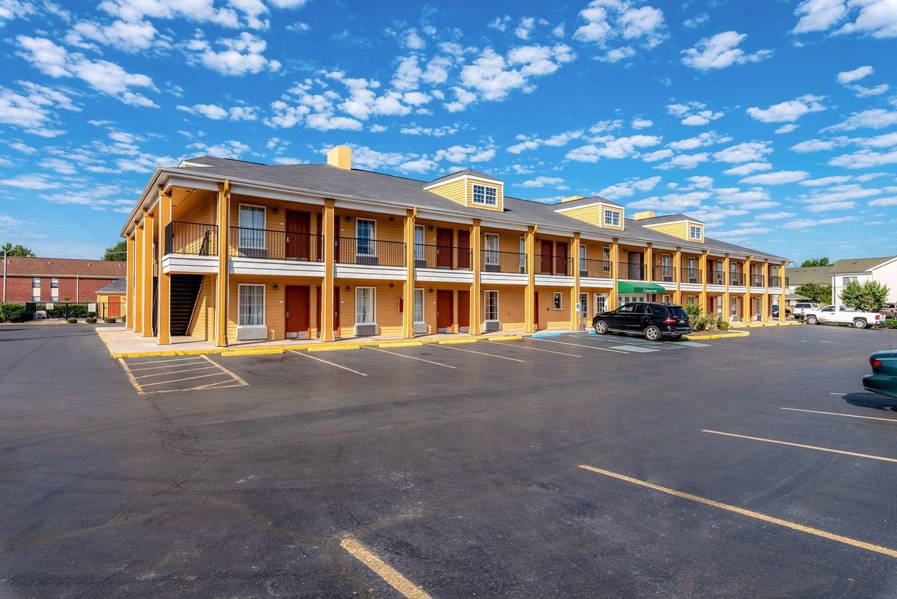 Quality Inn Decatur River City - Accommodation Dallas