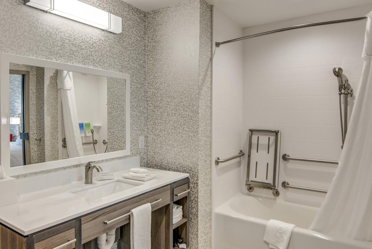 Home2 Suites By Hilton Foley - Accommodation Florida