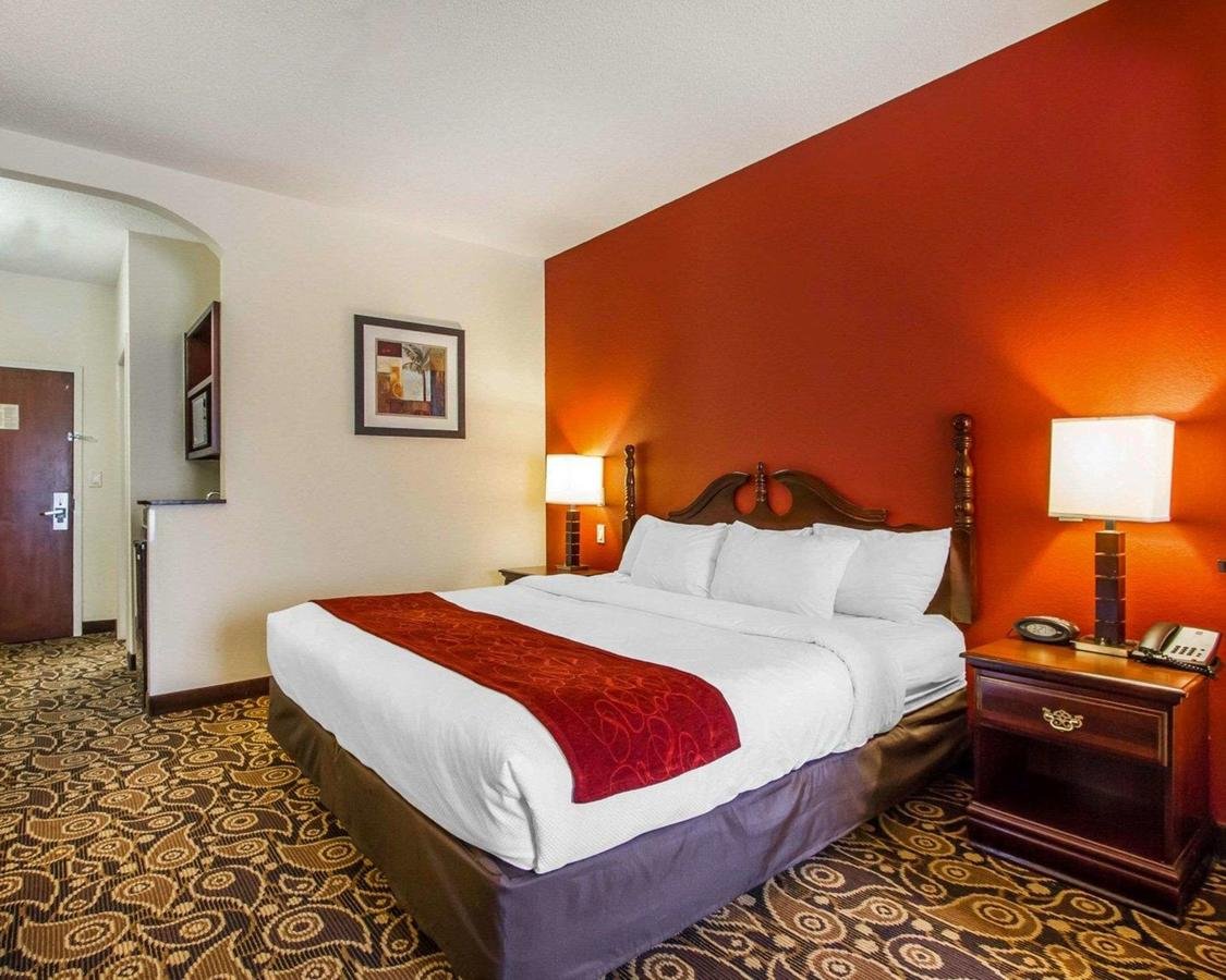 Comfort Suites Mobile East Bay - Accommodation Dallas