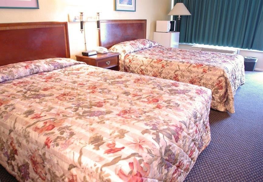 Budgetel Inn And Suites - Accommodation Dallas