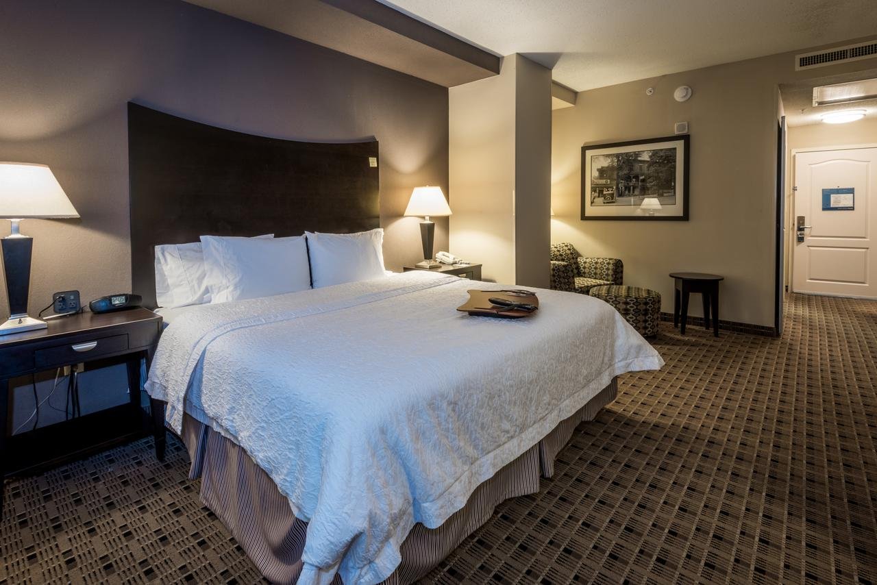 Hampton Inn & Suites Montgomery-Downtown - Accommodation Dallas