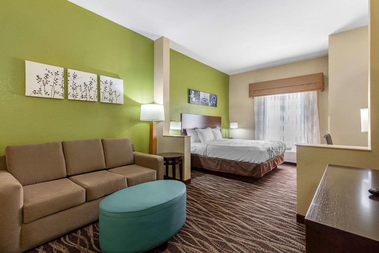 Sleep Inn & Suites Millbrook - Accommodation Dallas