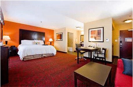 Hampton Inn & Suites Phenix City- Columbus Area - Accommodation Dallas
