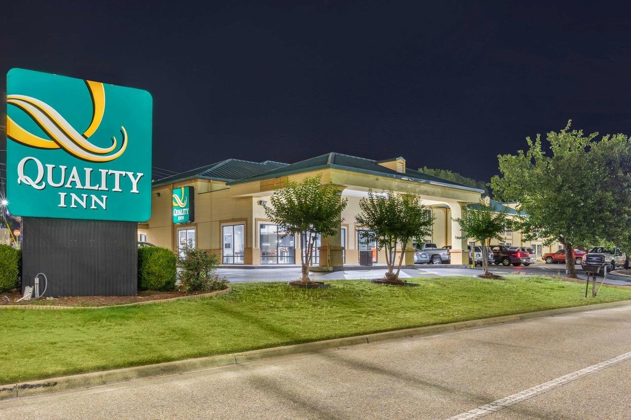 Quality Inn Auburn Campus Area I-85 - Accommodation Dallas