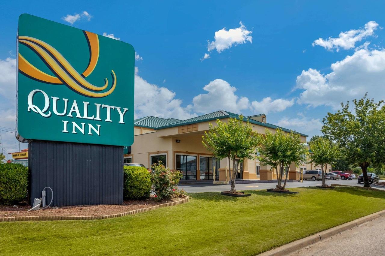 Quality Inn Auburn Campus Area I-85 - Accommodation Dallas