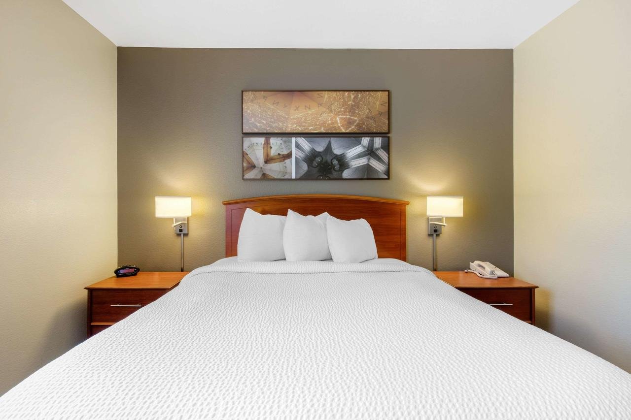 Suburban Extended Stay Hotel Birmingham Homewood I-65 - Accommodation Florida